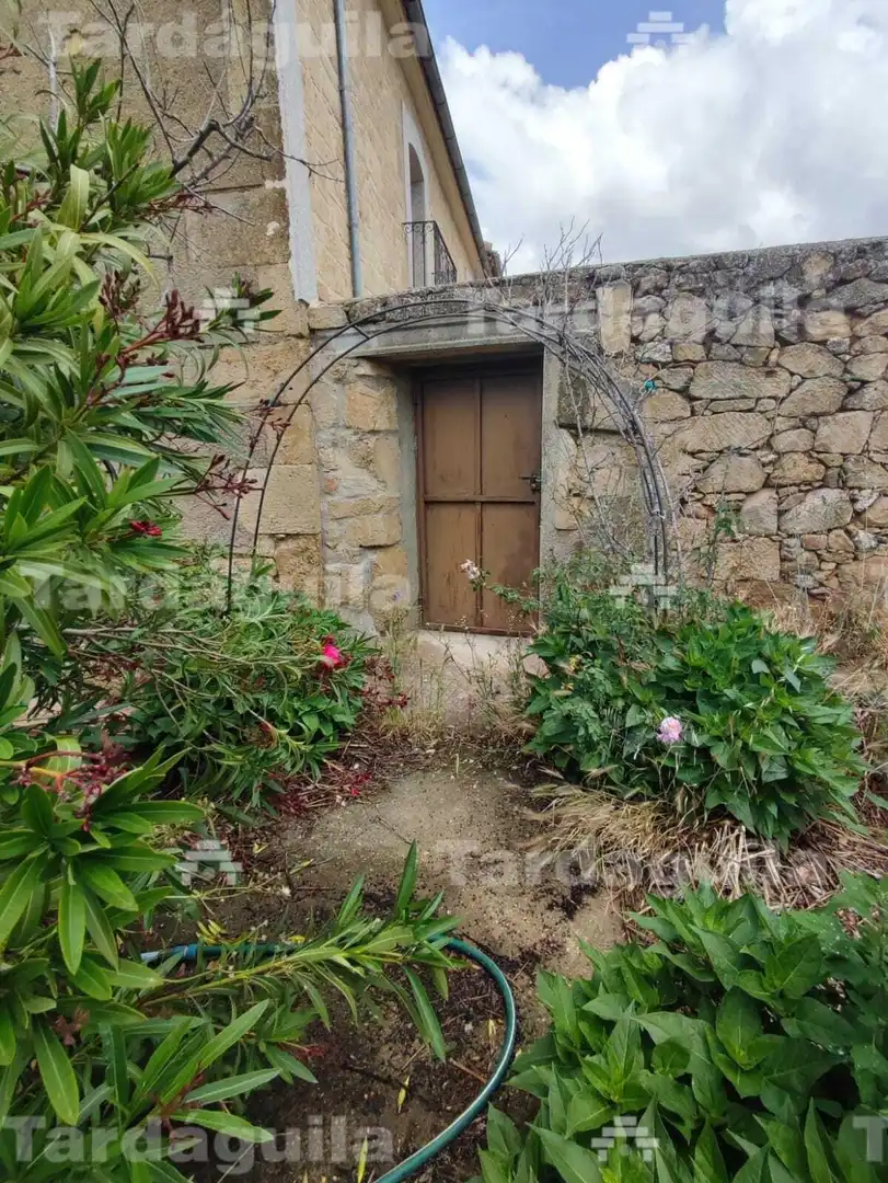 Garten von Country house zum Verkauf in San Muñoz mit Heizung
