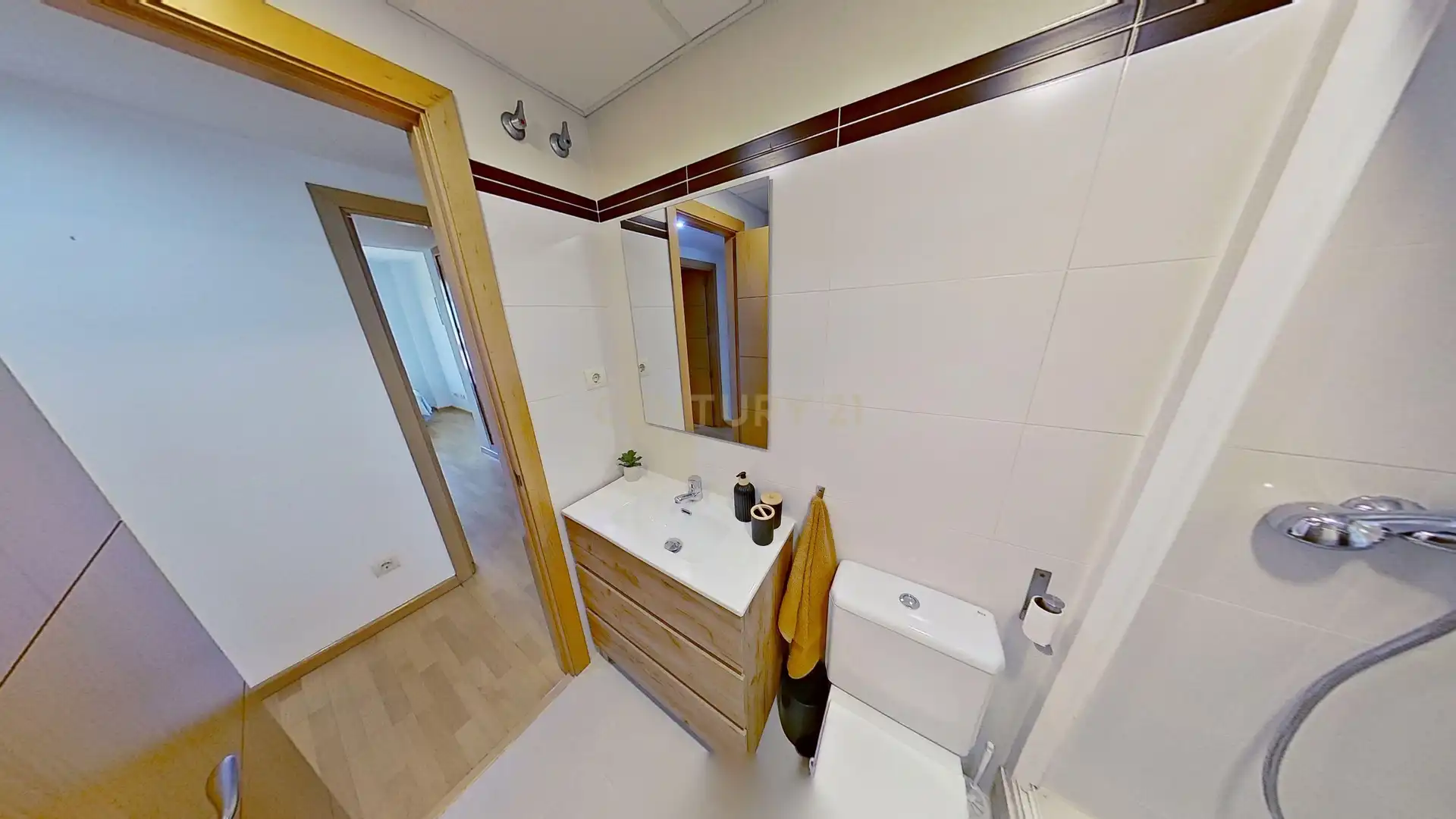 Baño de Apartamento de alquiler en Málaga con Piscina, Horno y Lavadora