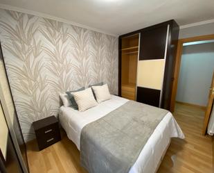 Bedroom of Flat for sale in Palencia Capital