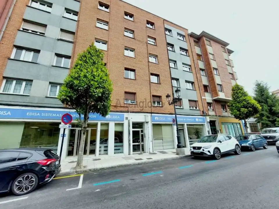 Exterior view of Flat for rent in Oviedo   with Heating and Terrace