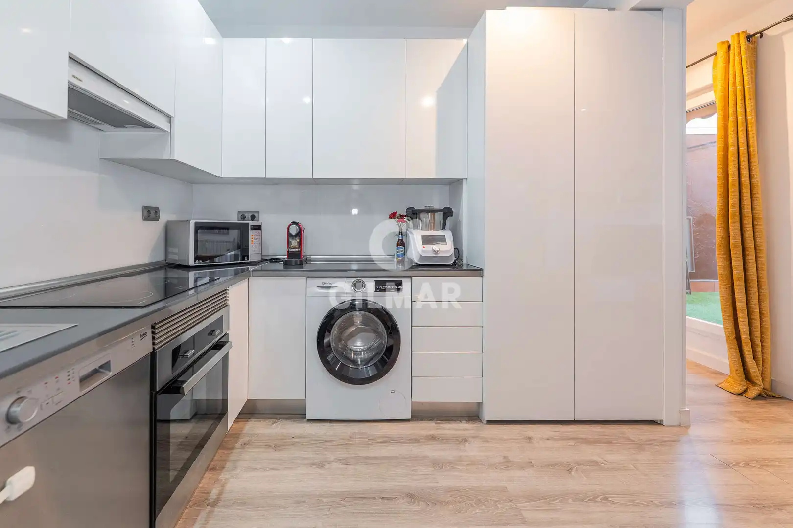 Cocina de Ático en venta en Madrid con Calefacción y Balcón