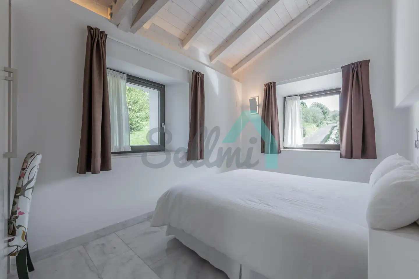 Dormitori de Casa o xalet en venda en Valdés - Luarca amb Calefacció, Jardí privat i Terrassa