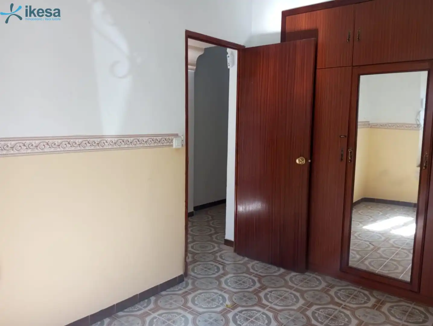 Casa adosada en venta en Azuaga