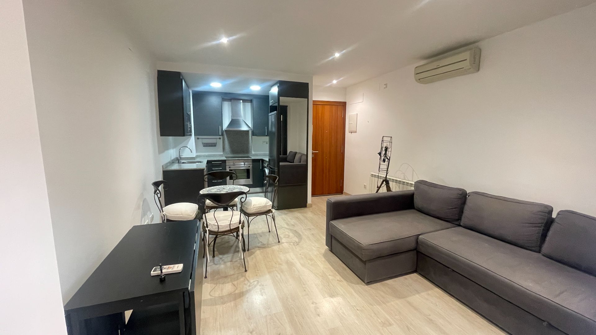 Sala d'estar de Pis en venda en Terrassa amb Aire condicionat, Calefacció i Terrassa