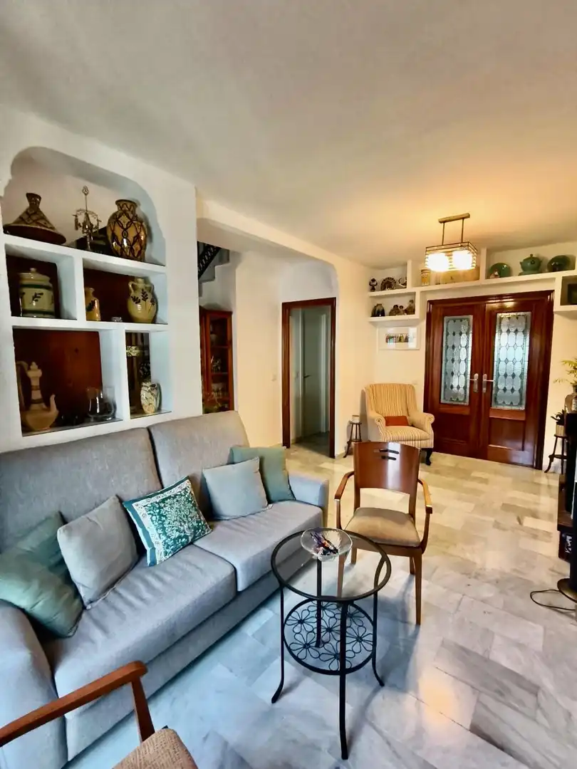 Casa con piscina en venta en Pablo Picasso, imagen 4