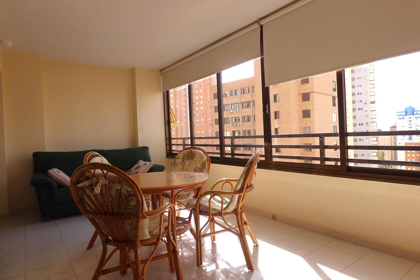 Bedroom of Apartment for sale in Benidorm  with Swimming Pool, Furnished and Community pool