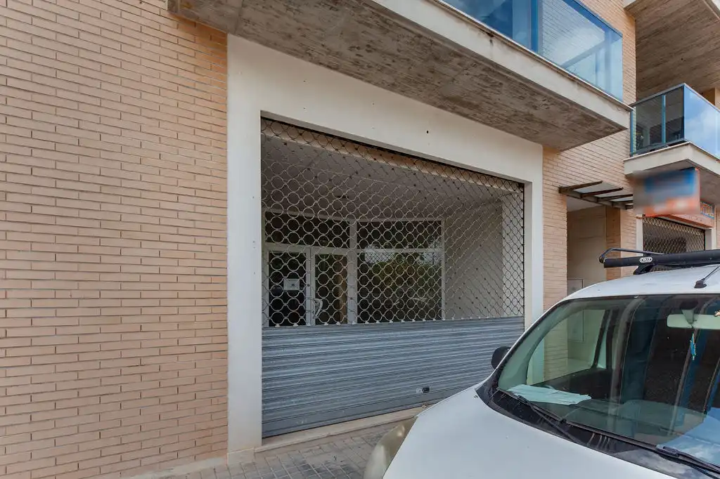 Local en venta en La Font d'en Carròs