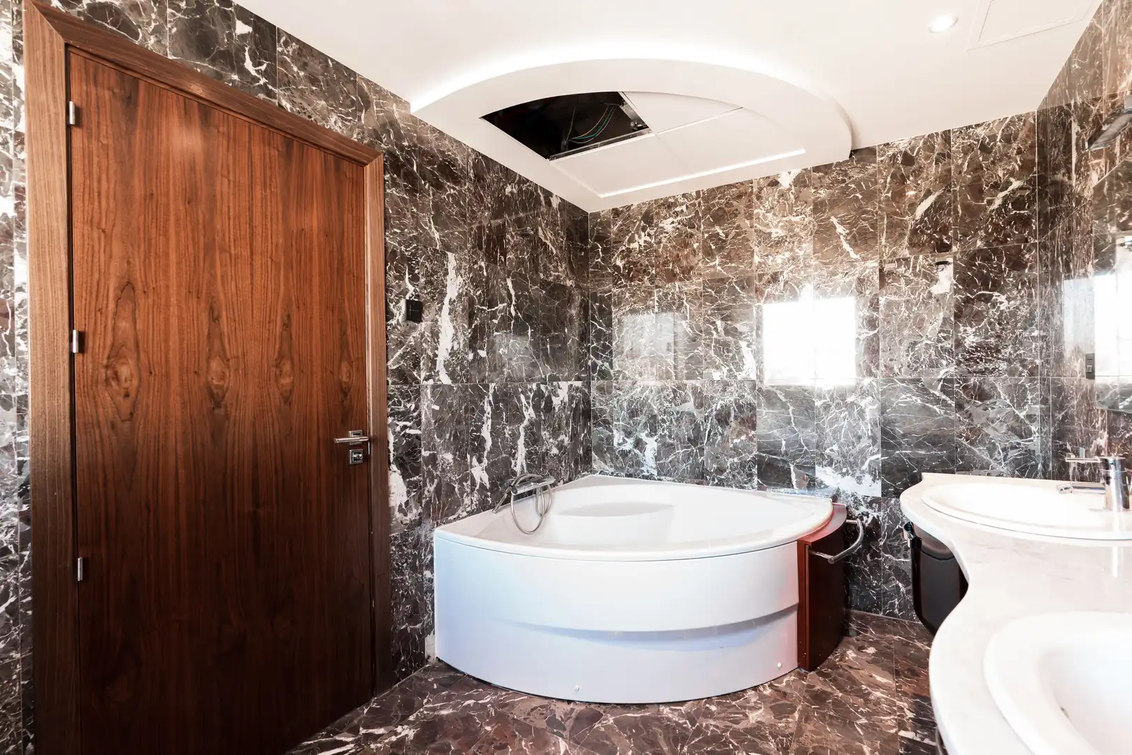 Baño de Casa o chalet en venta en L'Ametlla de Mar  con Aire acondicionado, Calefacción y Jardín privado