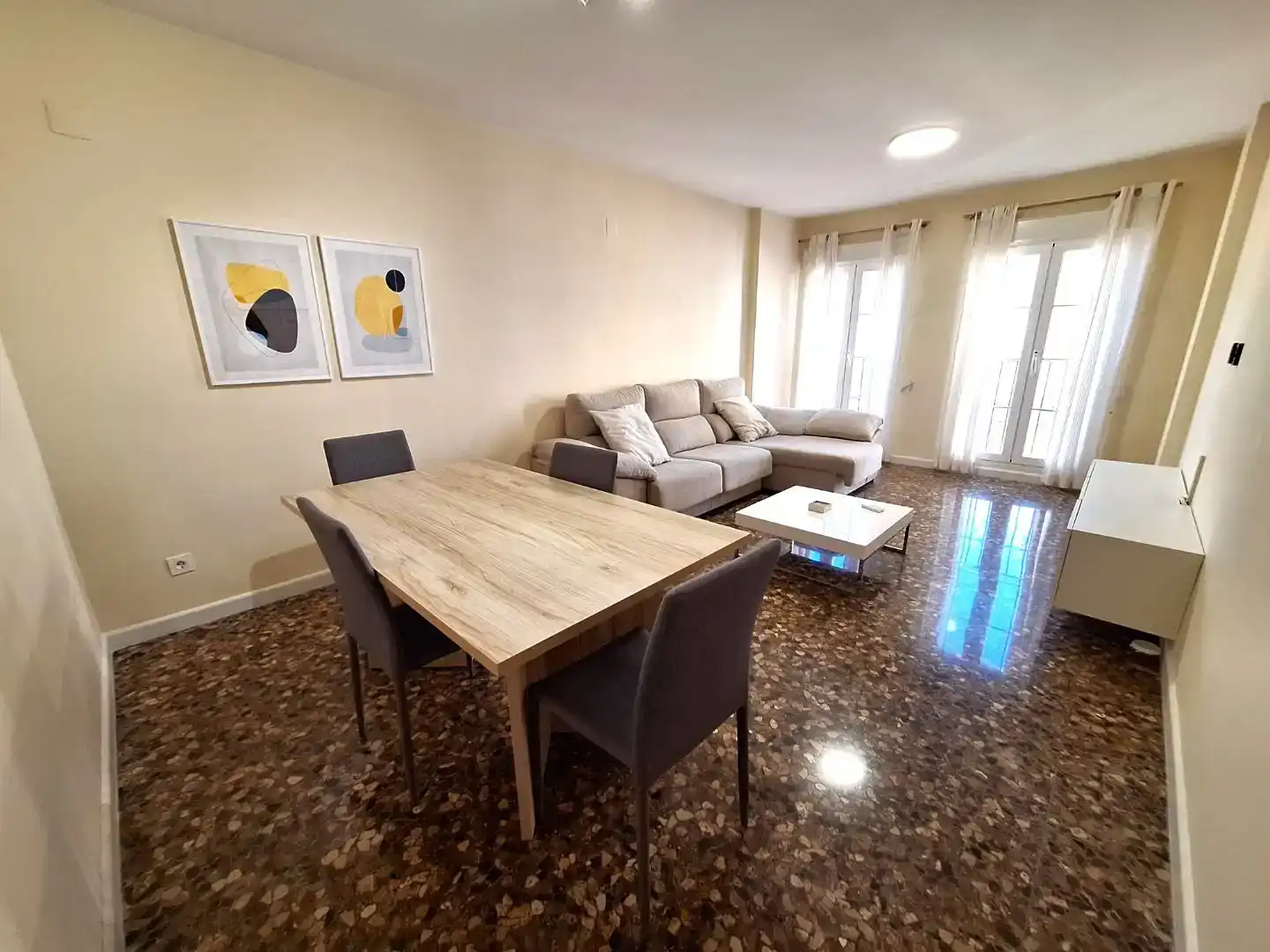 Wohnzimmer von Wohnung zum Verkauf in Cheste mit Klimaanlage