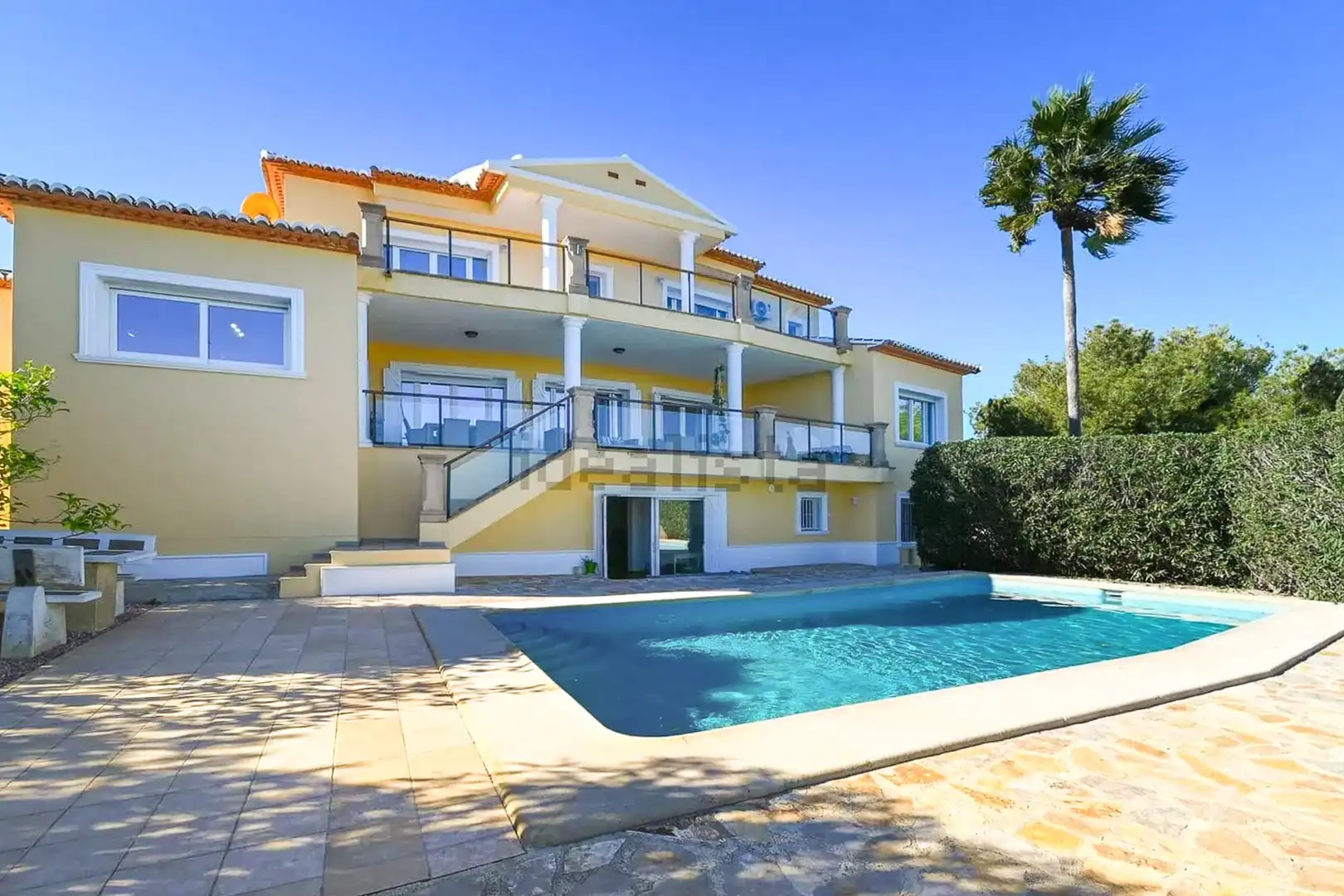 Exterior view of Houses for sale in Centro ciudad