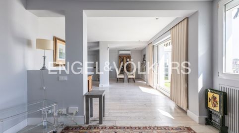 Photo 4 of Flat for rent in Manuel Ferrero, Castilla, Madrid Capital