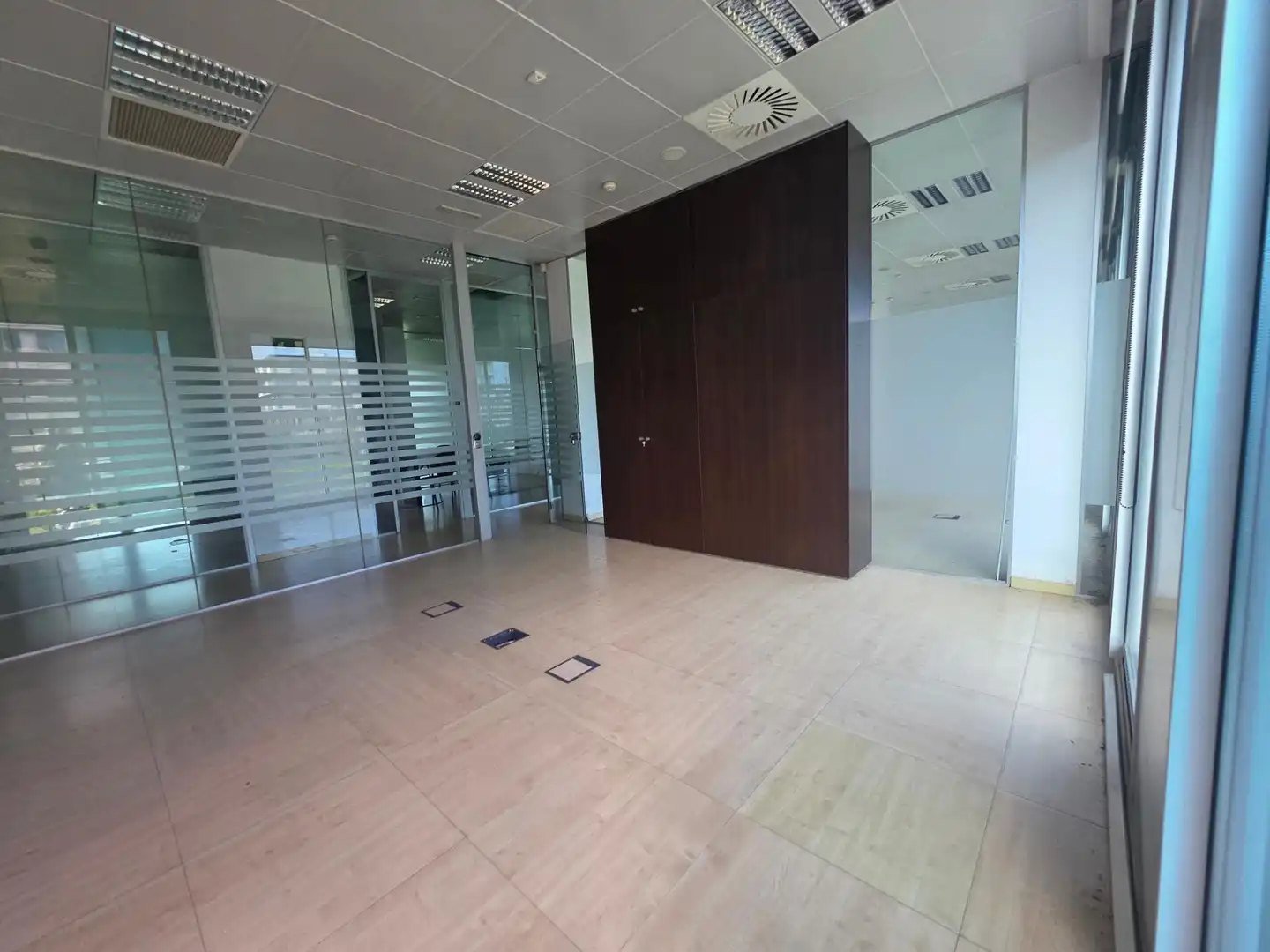 Office space with lift to rent in Sant Cosme - La Granja, imagen 12