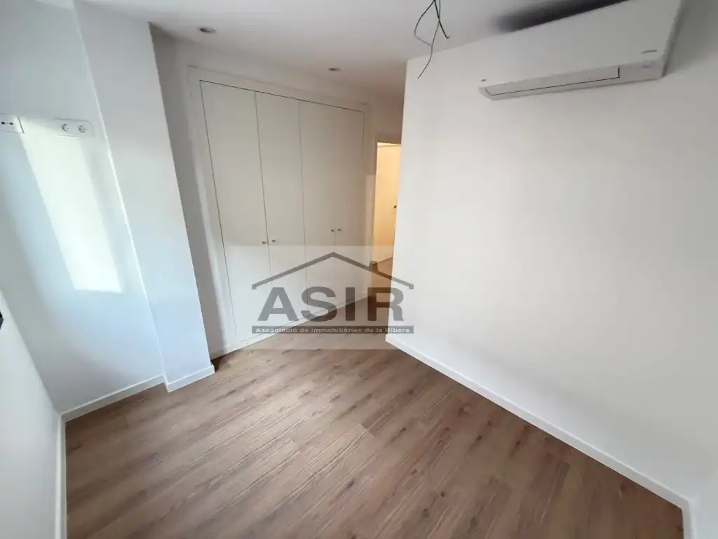 Habitación de Ático de alquiler en Polinyà de Xúquer con Piscina