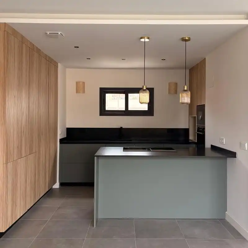 Cocina de Piso de alquiler en Málaga con Aire acondicionado, Calefacción y Terraza