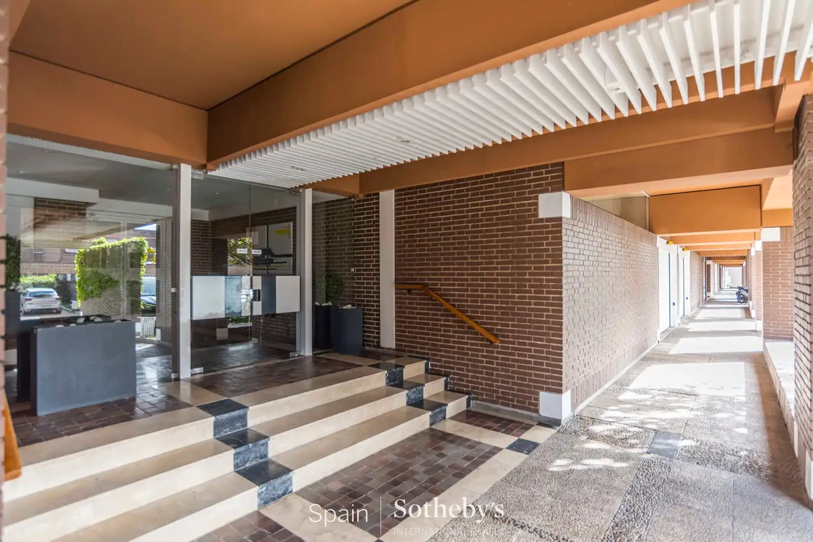 Apartamento en venta en Madrid con Aire acondicionado, Calefacción y Jardín privado