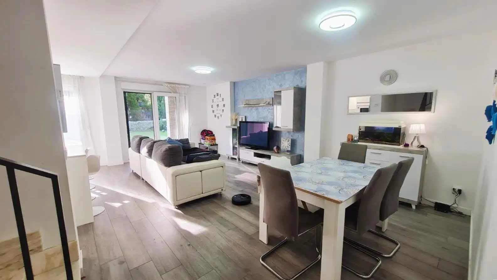 Sala de estar de Casa o chalet en venta en Valladolid con Calefacción, Jardín privado y Terraza