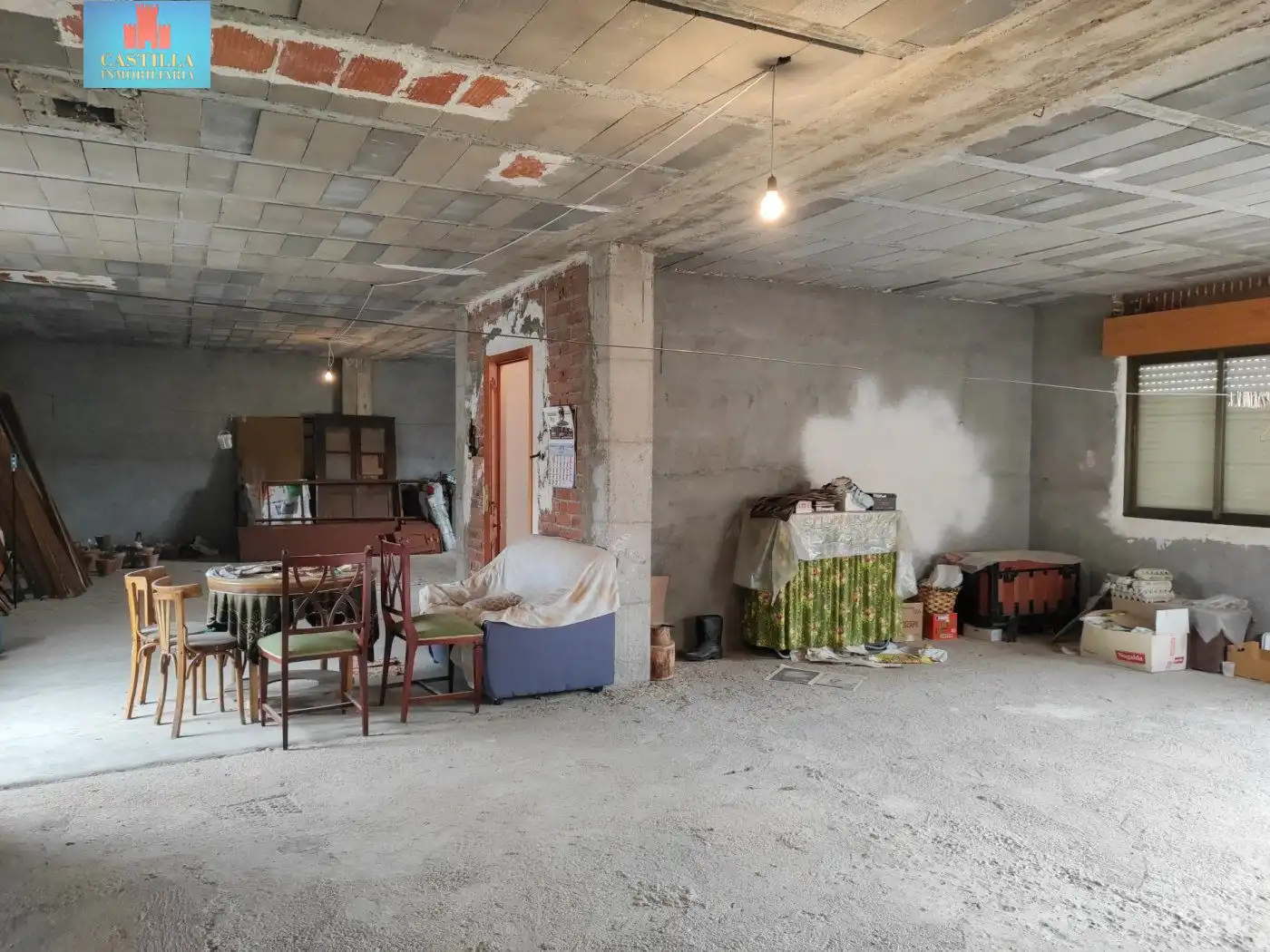 Casa o chalet en venta en Velayos con Terraza, Trastero y Amueblado