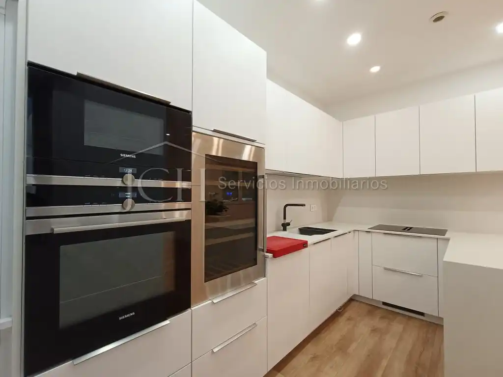 Cocina de Piso en venta en Fuengirola con Piscina, Horno y Lavadora