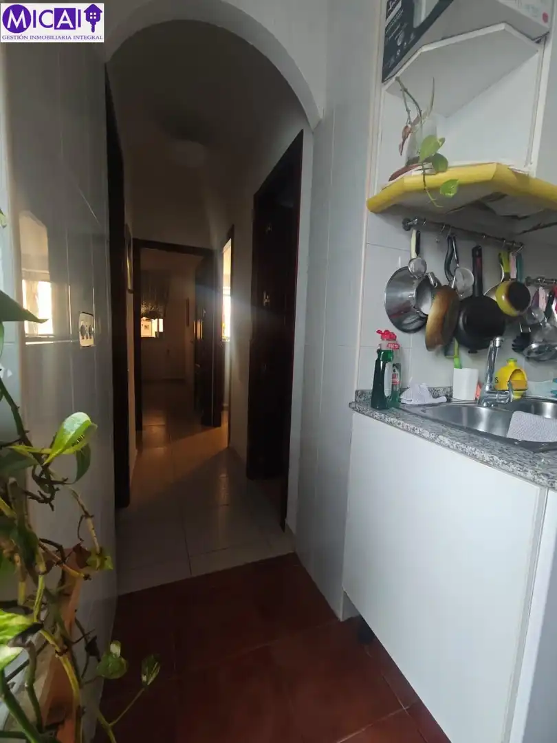 Piso en venta en Cádiz con Terraza, Amueblado y Balcón