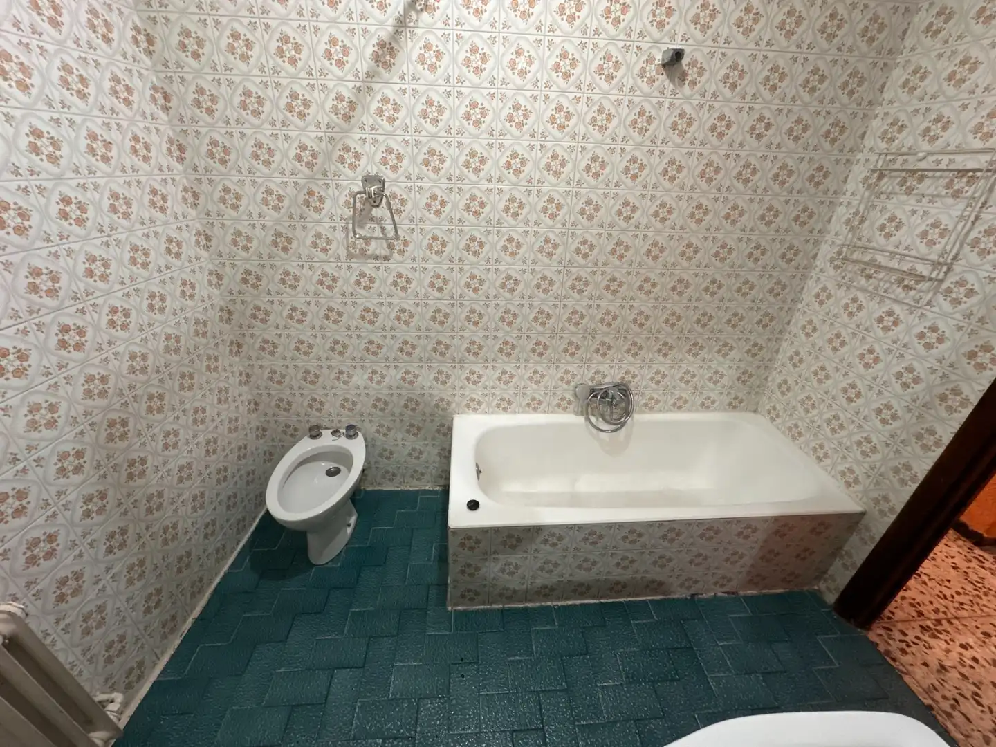 Bathroom of Flat for sale in Cuenca  with Heating, Terrace and Furnished