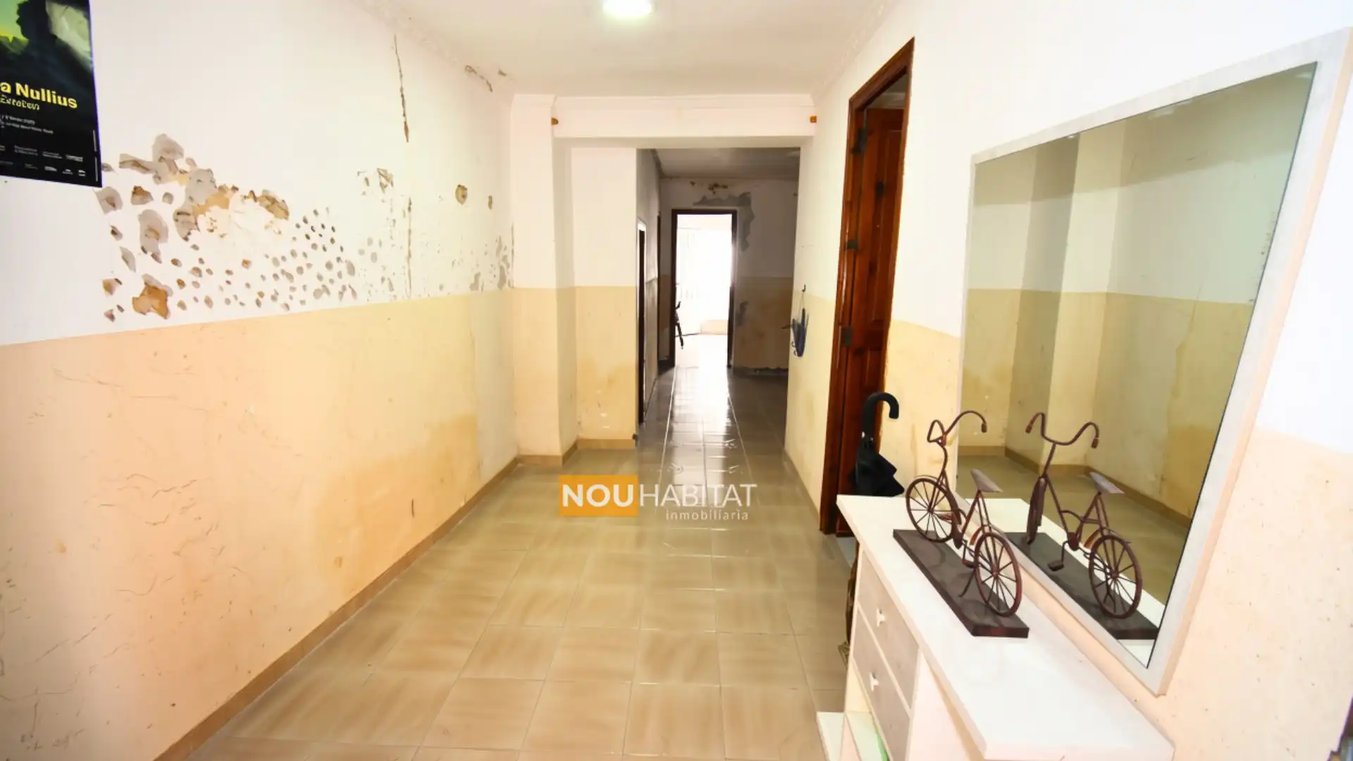 Casa amb terrassa en venda a Montserrat