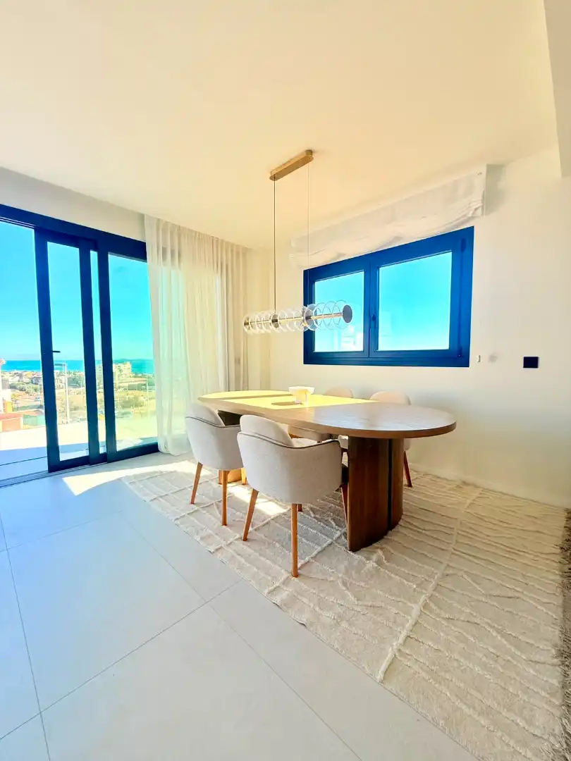 Neubau-Penthouse mit Terrasse zum Verkauf in Avenida de los Europeos 11, imagen 3