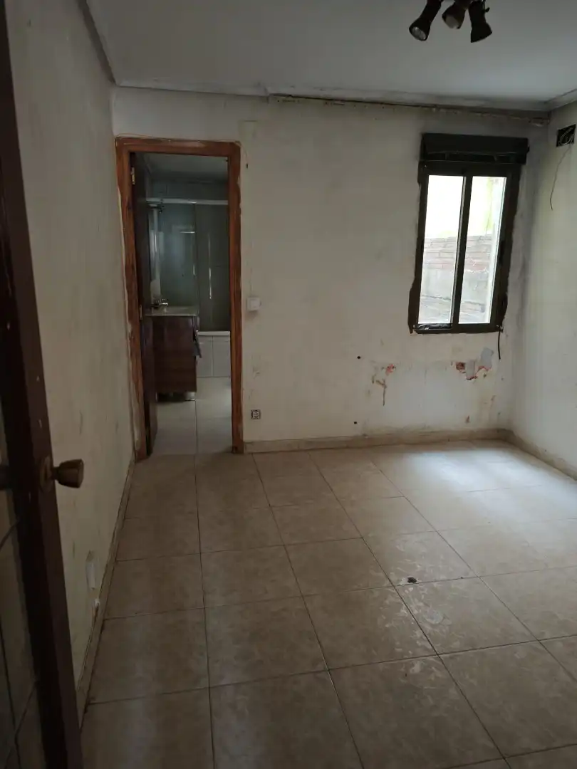 Casa adosada en venta en Calle Ezequiel Fernández, Arenzana de Abajo