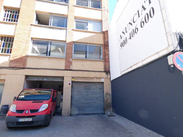 Local comercial en Alquiler en Can Tiana