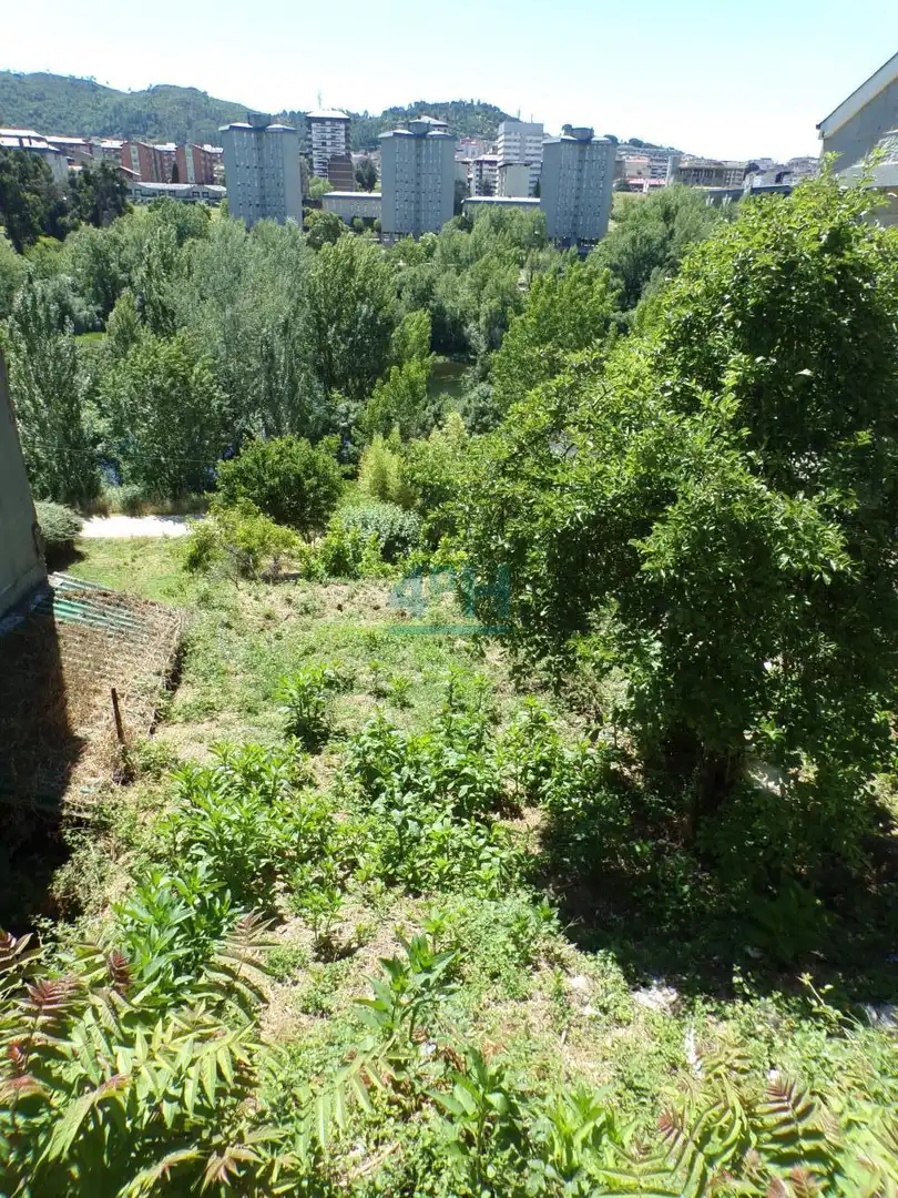 Terreno residencial en venta en A Ponte