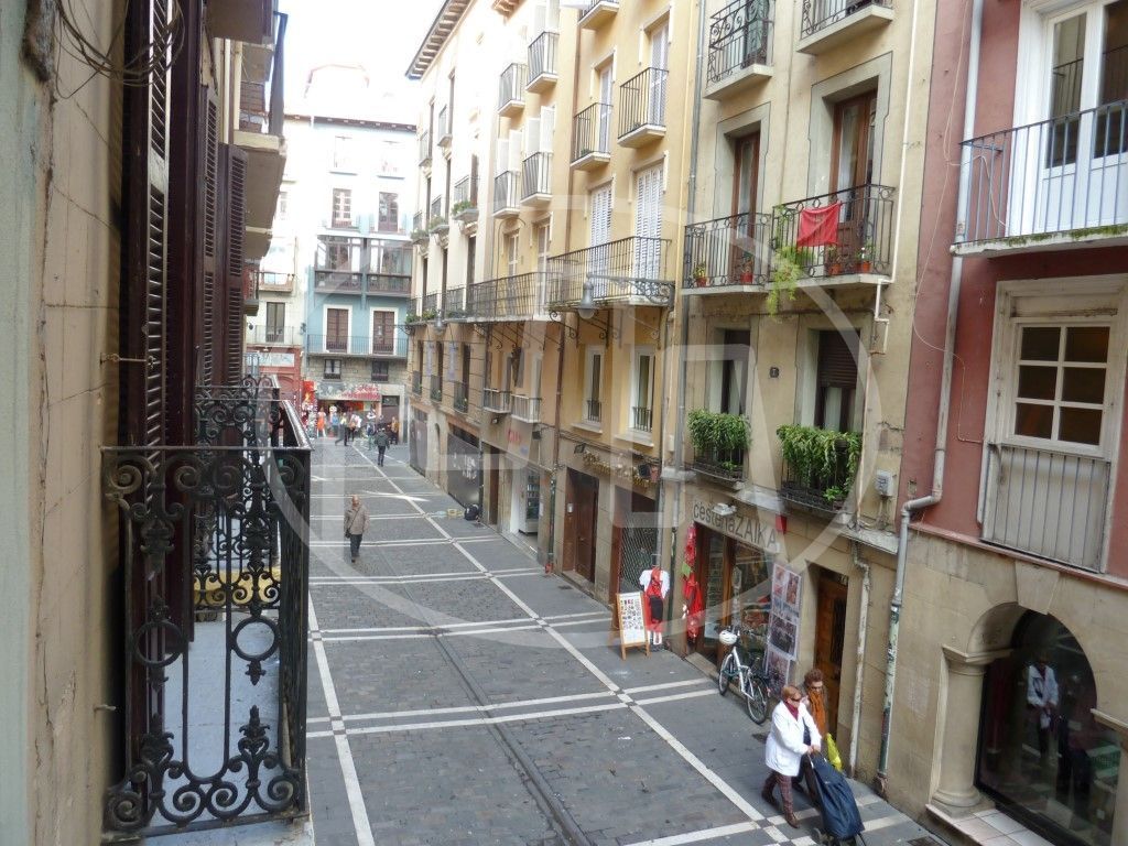 Exterior view of Flat to rent in  Pamplona / Iruña  with Furnished and Balcony