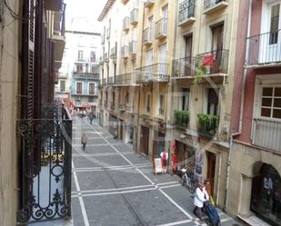 Vista exterior de Pis de lloguer en  Pamplona / Iruña amb Balcó