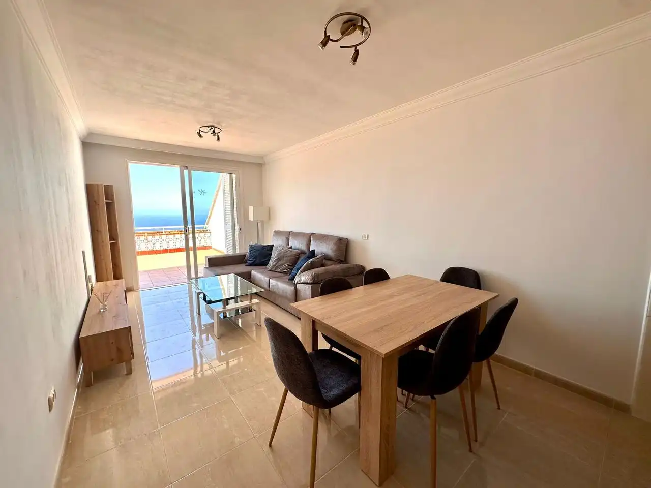 Wohnzimmer von Wohnung zur Miete in Adeje mit Terrasse, Möbliert und Gemeinschaftspool