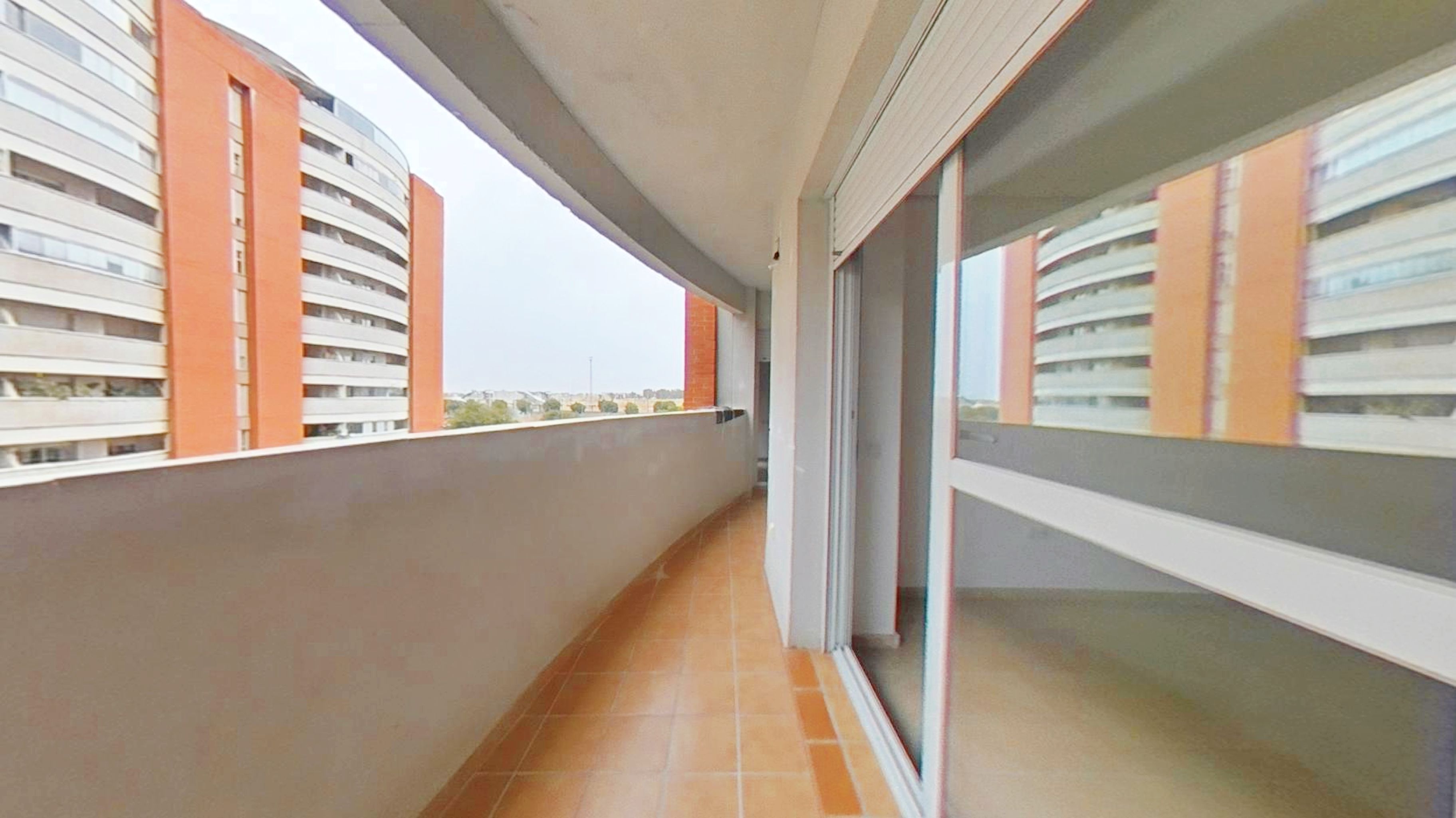 Balcony of Flat for sale in  Sevilla Capital  with Terrace, Storage room and Oven