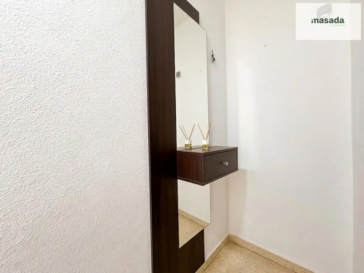 Flat for sale in Granada  with Air Conditioner, Storage room and Balcony