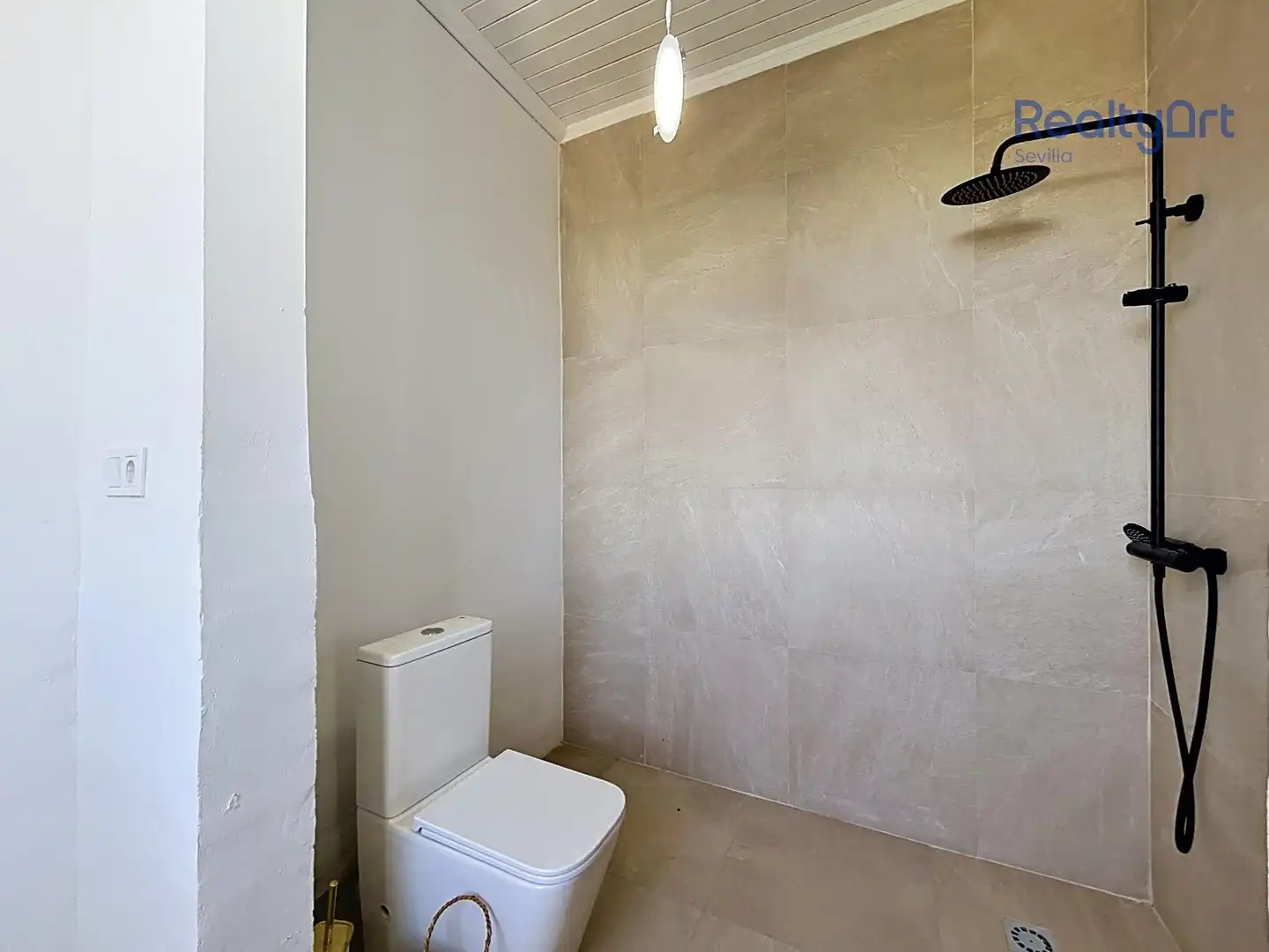 Baño de Finca rústica en venta en Bollullos de la Mitación con Jardín privado y Piscina