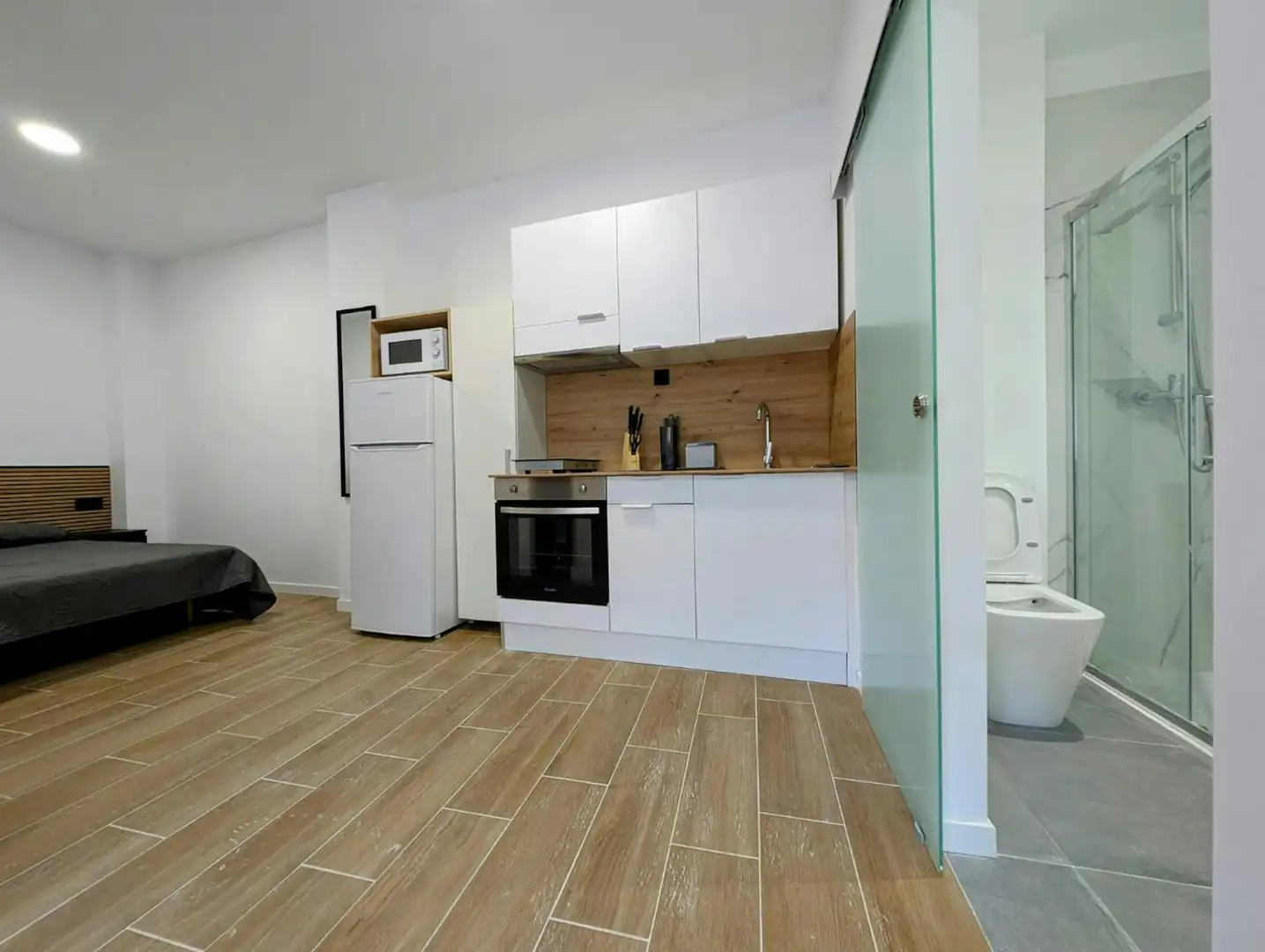 Kitchen of Houses for rent in Valencia  with Air Conditioner, Furnished and TV