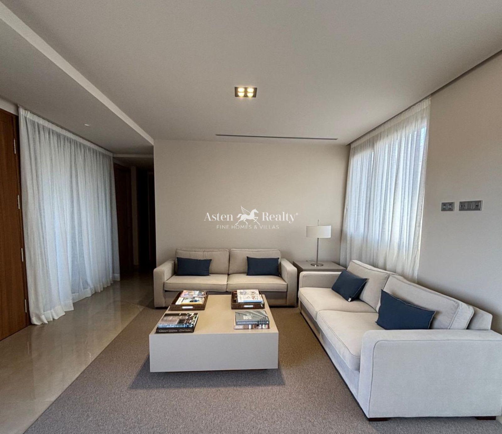 Sala d'estar de Àtic en venda en San Cristóbal de la Laguna amb Terrassa i Traster