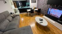 Sala d'estar de Pis en venda en Zumaia amb Terrassa