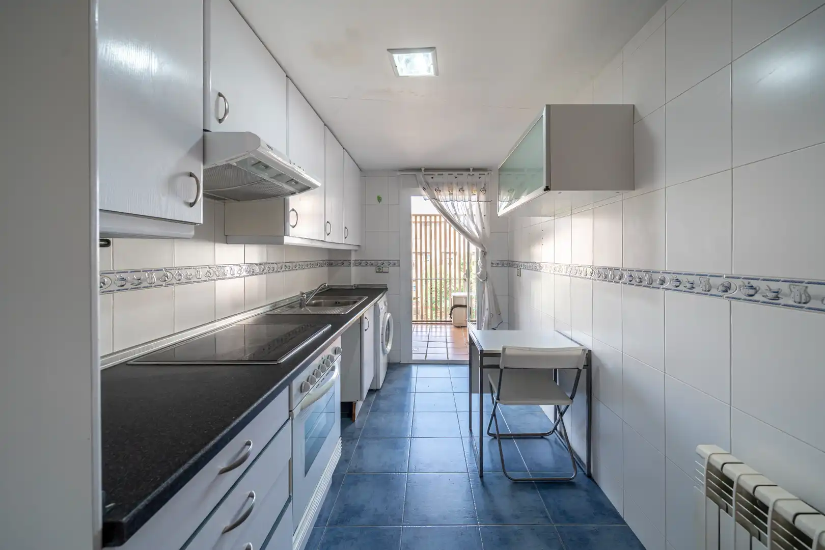 Kitchen of Flat for sale in Torrejón de Ardoz  with Air Conditioner, Heating and Parquet flooring