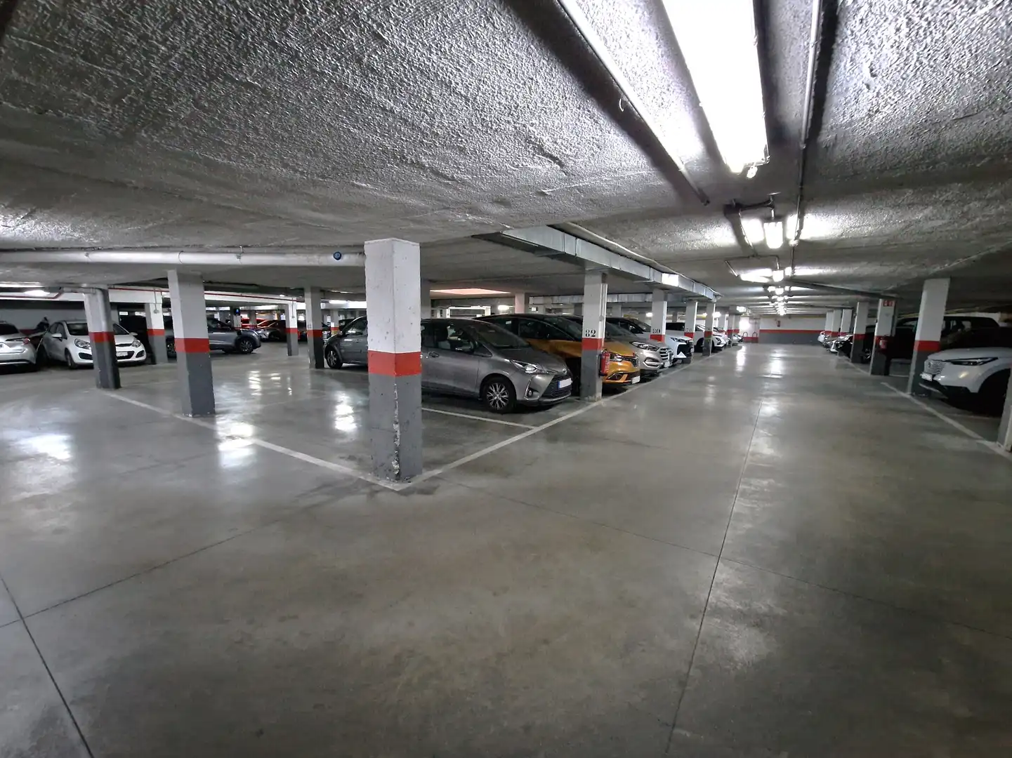 Parking de Piso en venta en Leganés con Calefacción, Trastero y Amueblado