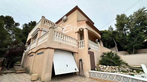 Foto 2 de Casa o xalet en venda a Txecoslovaquia, Segur de Calafell, Calafell
