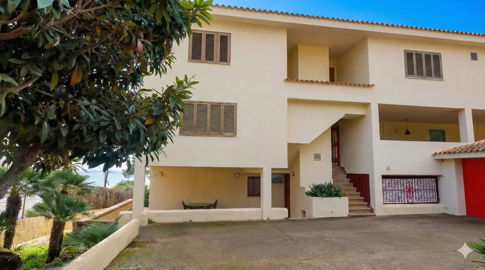 Exterior view of Flat for sale in Alcúdia  with Air Conditioner, Terrace and Storage room