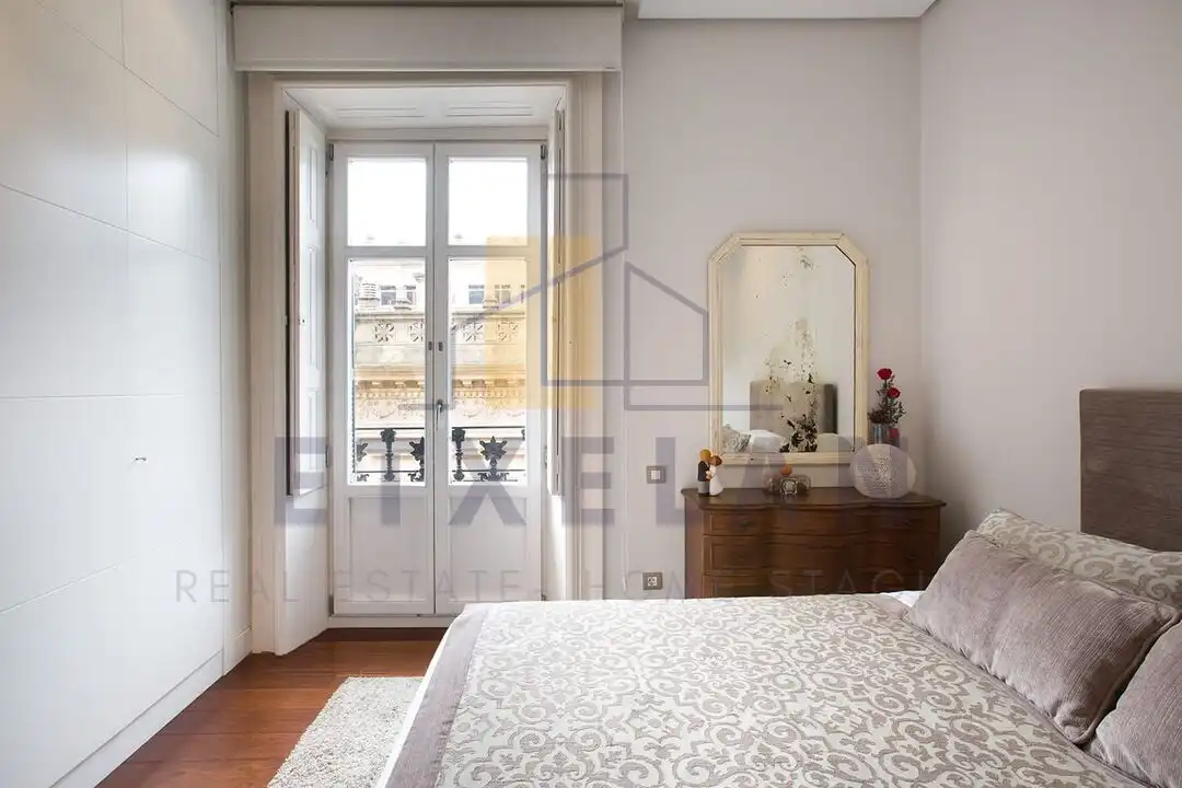 Bedroom of Flat for sale in Bilbao   with Heating, Storage room and Balcony
