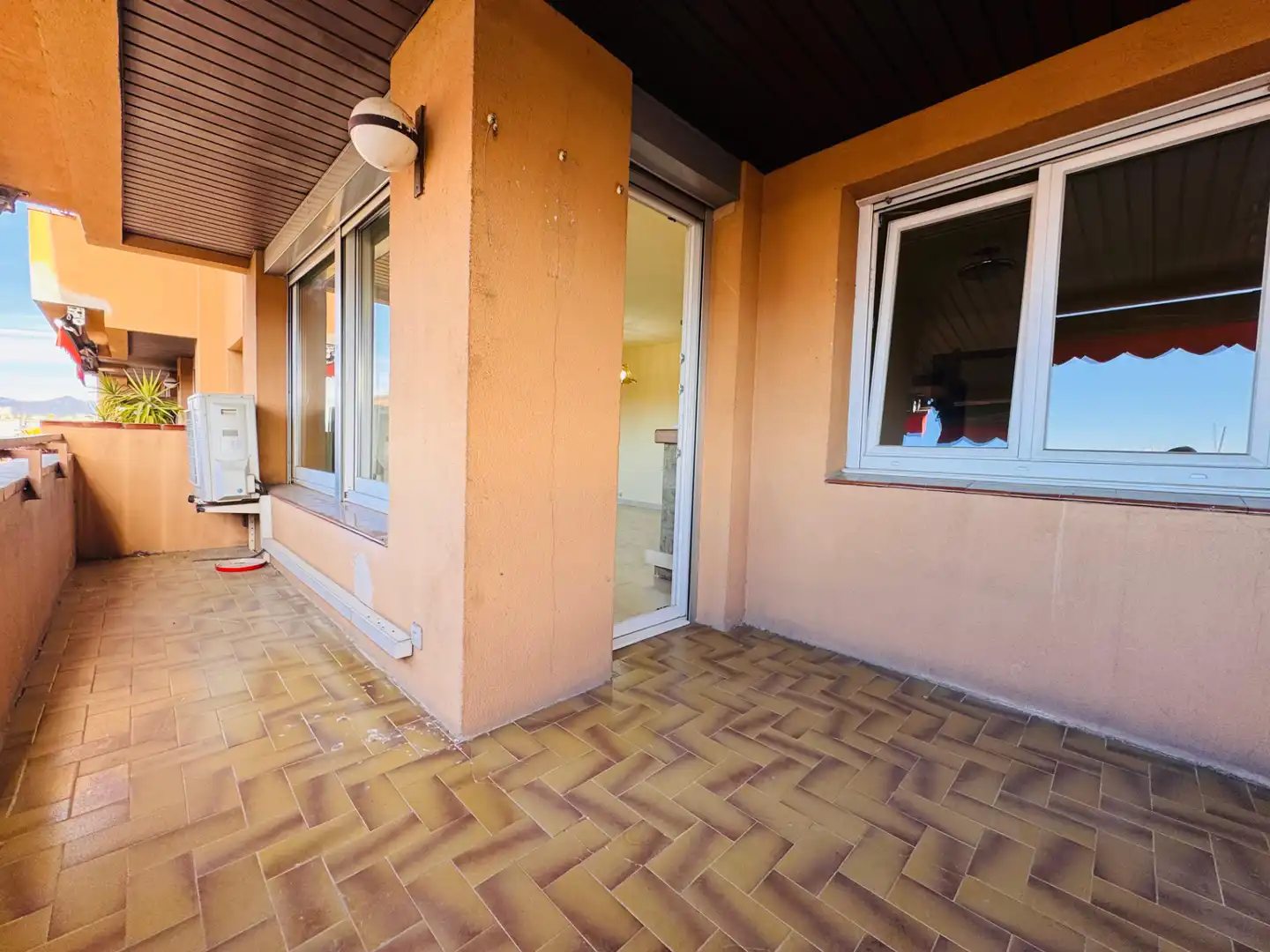 Balcony of Flat for sale in Girona  with Air Conditioner, Heating and Terrace