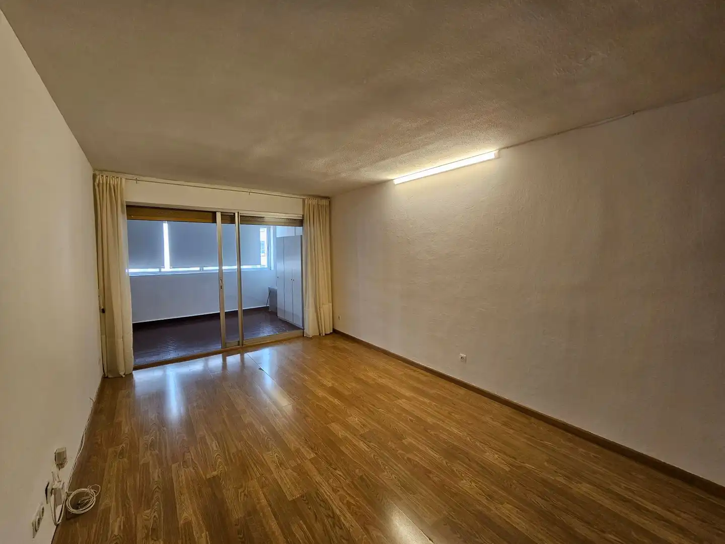 Sala d'estar de Apartament de lloguer en Madrid amb Aire condicionat, Calefacció i Terrassa