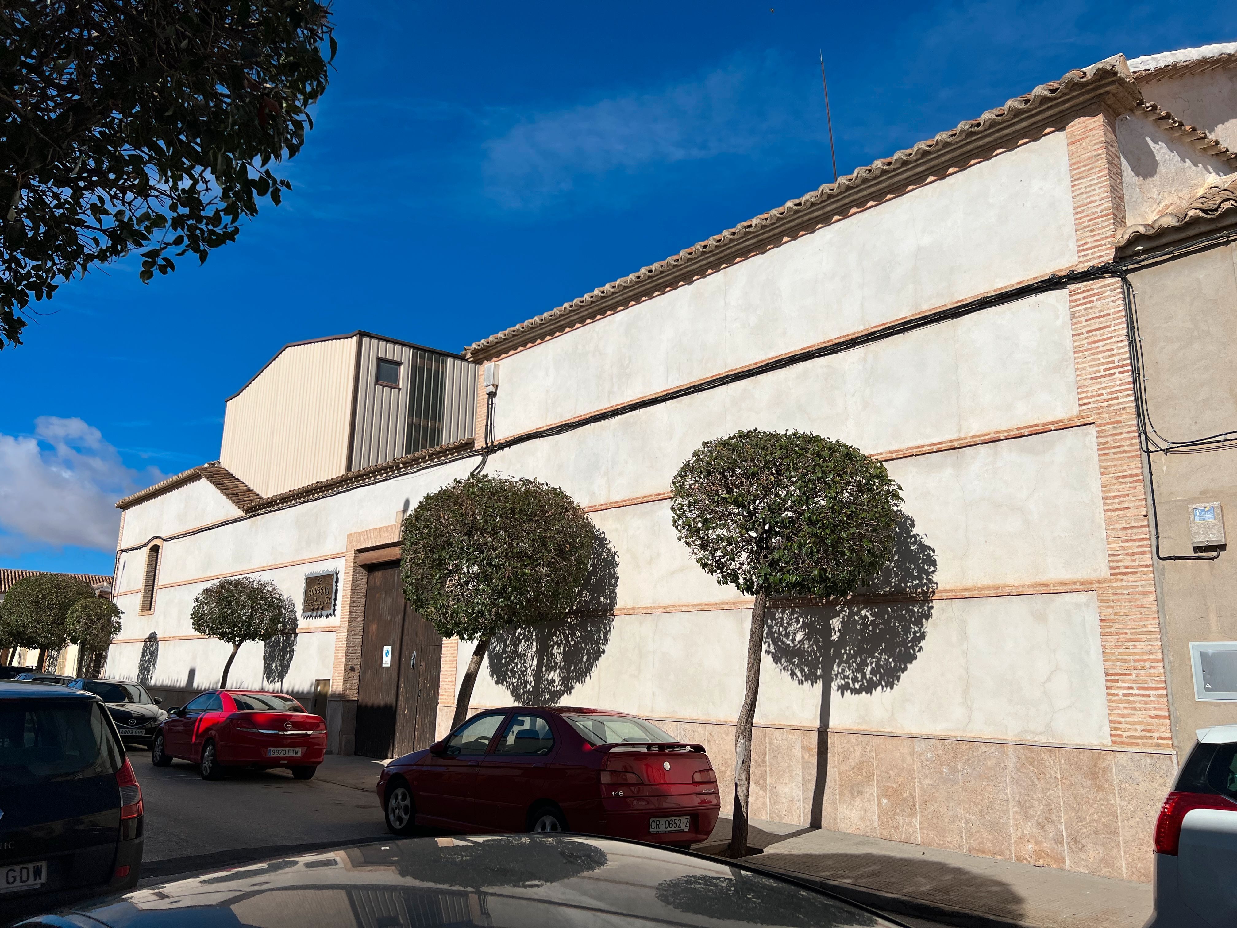 Industrial buildings for sale in Calle Castellanos, 58, Valdepeñas