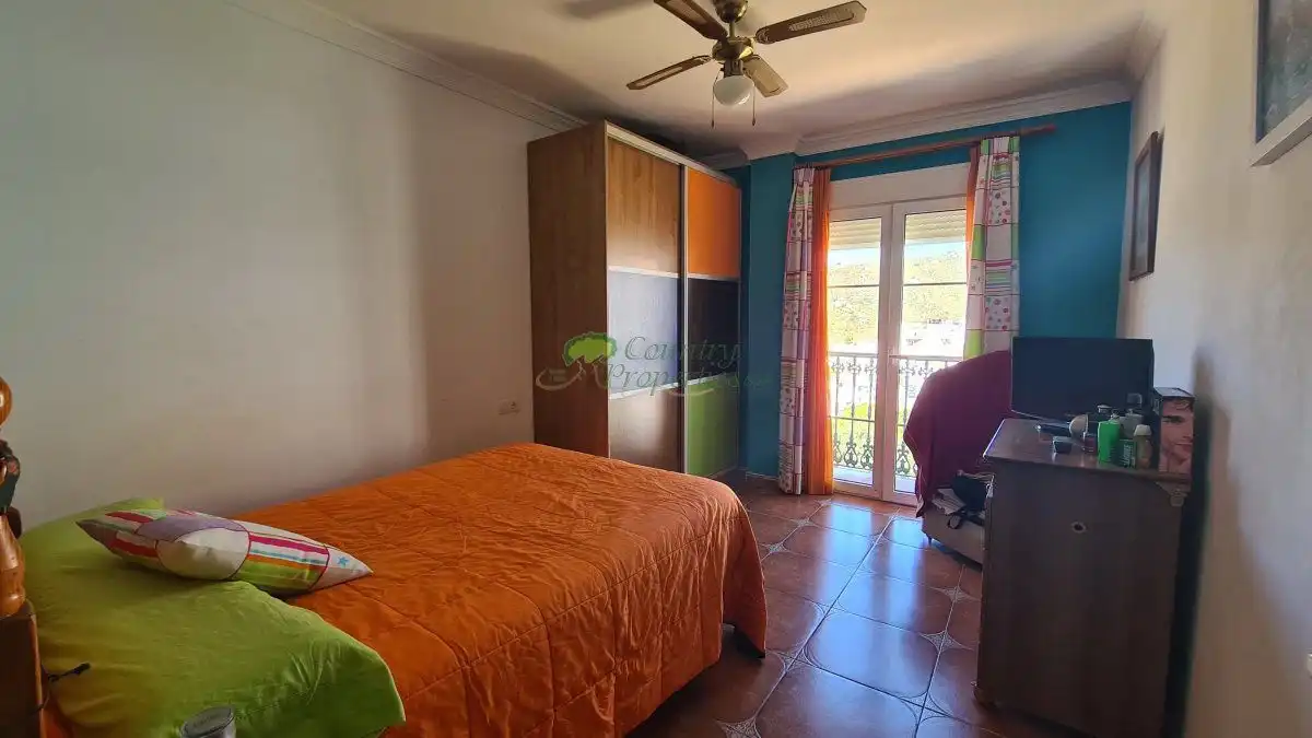 Bedroom of Houses for sale in Canillas de Albaida  with Air Conditioner, Terrace and Storage room
