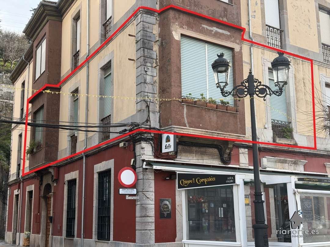 Außenansicht von Wohnung zum verkauf in Ribadesella mit Heizung