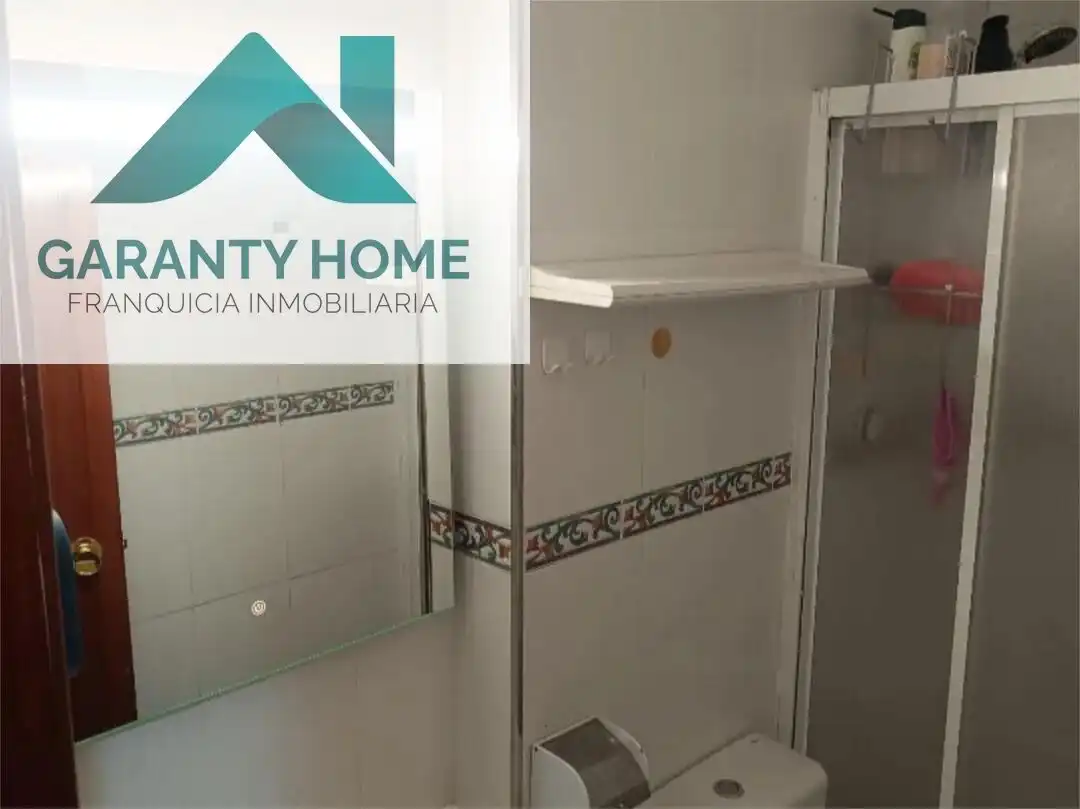 Baño de Piso en venta en Torredelcampo con Trastero, Amueblado y Balcón