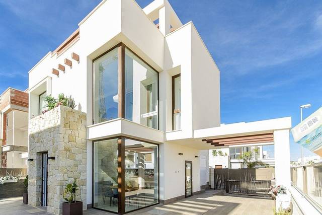 Casa-chalet en Venta en Los Montesinos
